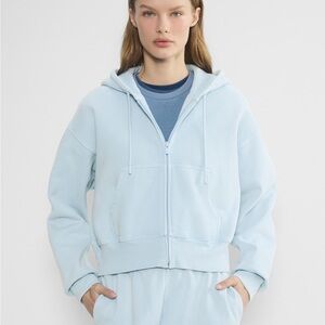 Aritzia Cozy fleece sweat shirt